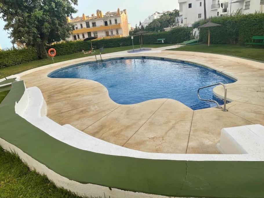 Apartamento Con Terraza A Pie De Playa Benalmádena Dış mekan fotoğraf
